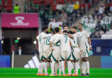 الأخضر أول المتأهلين إلى الدور ربع النهائي من كأس العرب بفوزه على جزر القمر بثلاثة أهداف