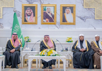 أمير منطقة القصيم يطّلع على برامج الكلية التطبيقية بجامعة القصيم