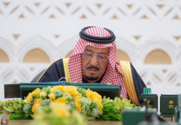 خادم الحرمين الشريفين يرأس جلسة مجلس الوزراء في الرياض