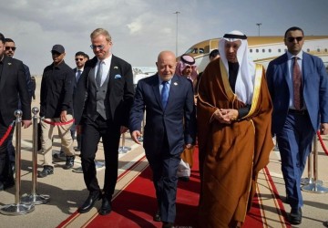 وفد سعودي برئاسة وزير الاستثمار يصل دمشق لتعزيز التعاون الاقتصادي