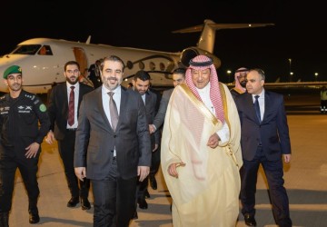 نائب وزير الخارجية يستقبل وزير خارجية سوريا لدى وصوله الرياض