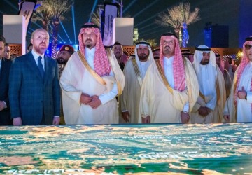 أمير منطقة المدينة المنورة يدشن مشروع “على خطاه”