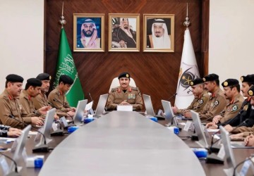 مدير الأمن العام يرأس اجتماع قادة قوات أمن العمرة