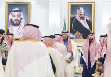 أمير منطقة الحدود الشمالية يستقبل المهنئين بعيد الفطر المبارك