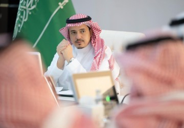 معالي د.الأحيدب يترأس اجتماع لجنة التعاملات الإلكترونية لمناقشة حالات استخدام الذكاء الاصطناعي في ديوان المظالم