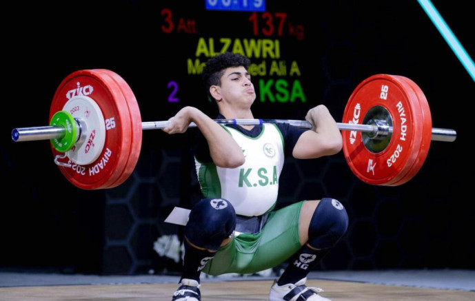 اخضر رفع الأثقال يشارك في بطولة العالم تحت 17 عام بالبيرو