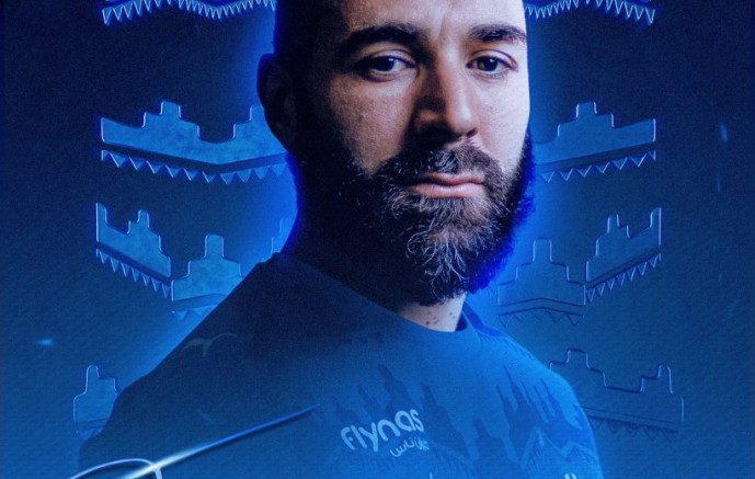 رسمياً.. الهلال يتعاقد مع كريم بنزيما قادماً من الاتحاد في صفقة انتقال حر