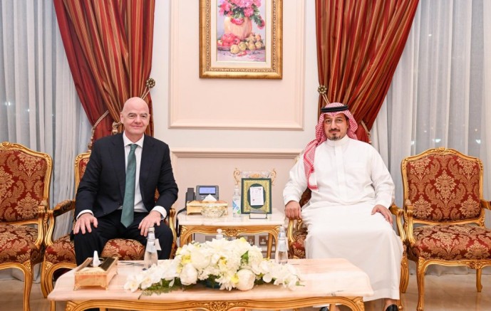 المسحل يلتقي برئيس الاتحاد الدولي لتعزيز التعاون بين الاتحادين