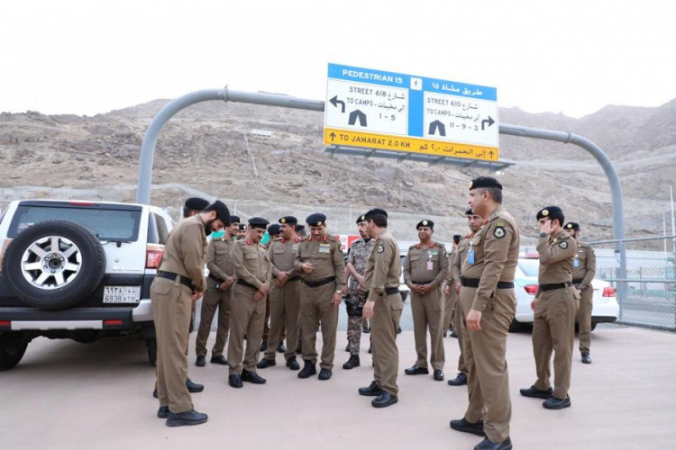 قوات الدفاع المدني بمشعر عرفات تنفذ فرضية حريق بمستشفى جبل الرحمة