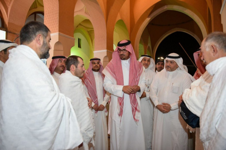 نائب امير منطقة المدينة المنورة يتفقد ذي الحليفة والخدمات المقدمةللحجاج