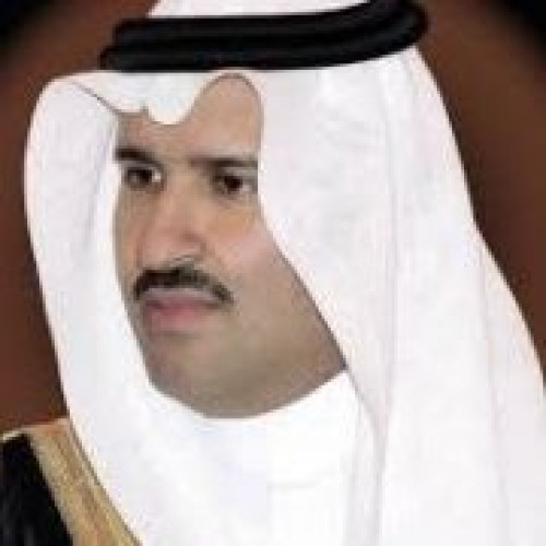 ‏‎بالفيديو / صاحب السمو الملكي الأمير ‎فيصل بن سلمان بن عبد العزيز ال سعود أمير منطقة ‎المدينة المنورة، يقدم واجب العزاء لذوي الفقيد الأمير عبدالرحمن بن عبدالله السديري.