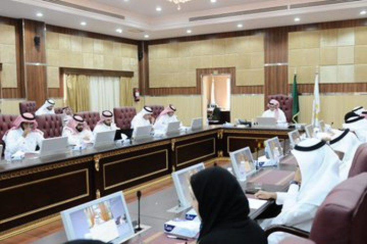 اعتماد برنامج ماجستير إعداد المعلم بجامعة الطائف