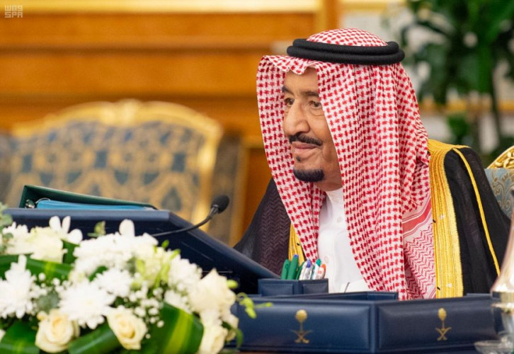 خادم الحرمين الشريفين يرأس جلسة مجلس الوزراء