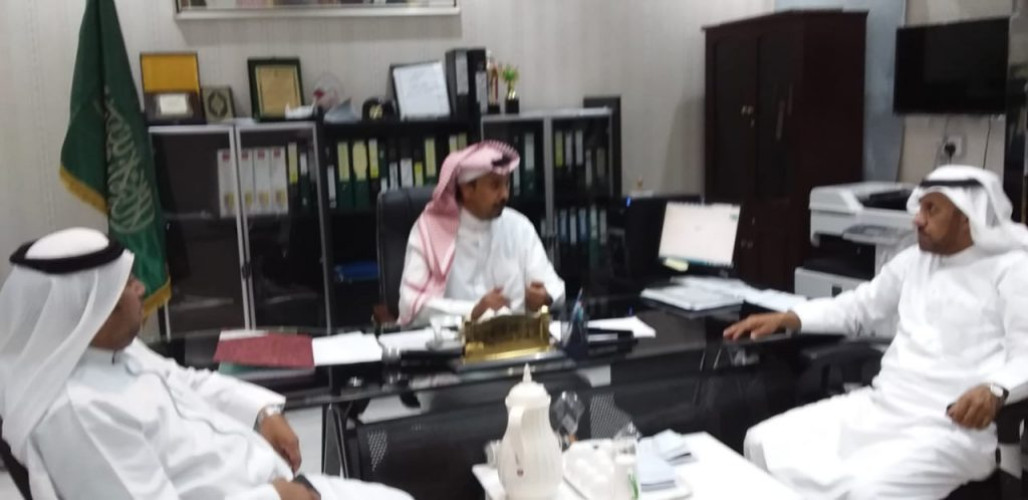 الفهيدي يزور عددا من مدارس شمال المدينة