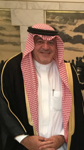 شواهد شامخة في وطننا الغالي