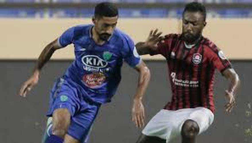 الرائد ينجو من هزيمة الفتح بصعوبة