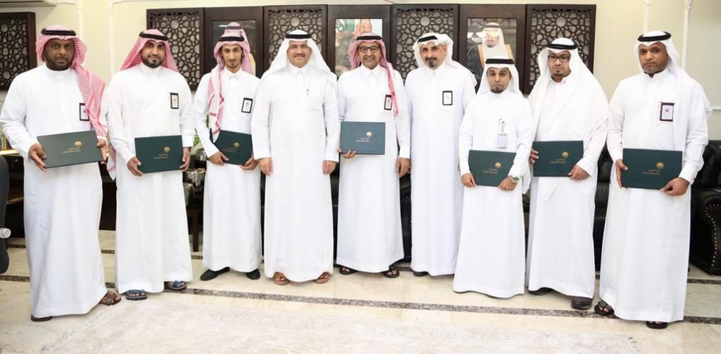 “عمل الشرقية” يكرم أعضاء لجنة تسوية خلافات عمال الخدمة المنزلية