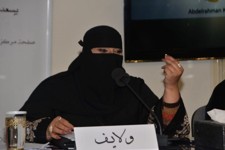 الشاعرة شريفه الحسيني “ولايف” تبدع في حب الوطن بقصيدة ” همه توصل للقمه”