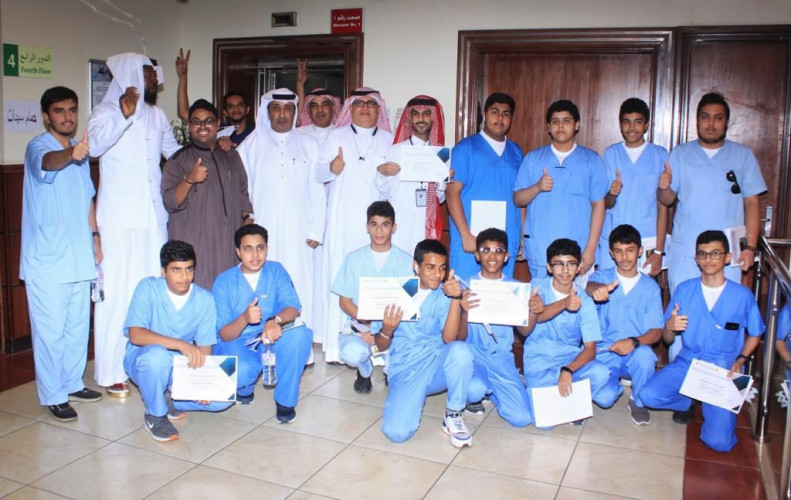 مستشفى باقدو والدكتور عرفان العام يقيم حملة عن مخاطر السمنة