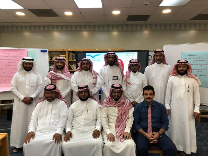 الراجح ينفذ دورة “استراتيجيات التعلم النشط” لمعلمي الصفوف الأولية بالهفوف