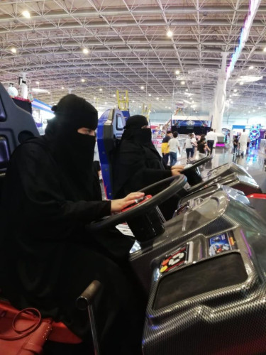 “الحماية الاجتماعية” بالأحساء تنظم رحلة للنزيلات  