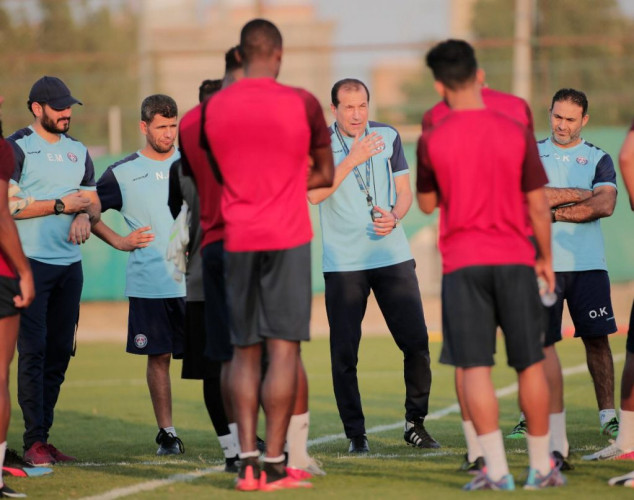 القصري يجهز العدالة لمواجهة ديربي الأحساء بإجتماع فني