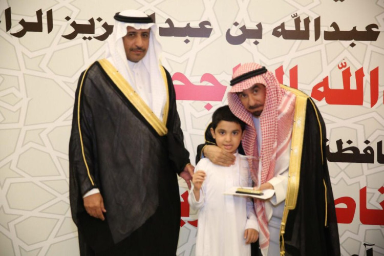 اختتام مسابقة الشيخ عبدالله الراجحي الأولى لحفظ القرآن الكريم بمحافظة الحريق