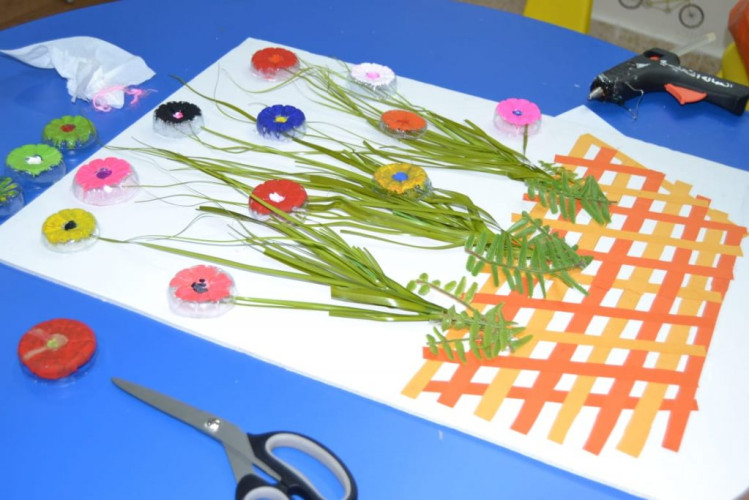 “التعبير الفني” برنامج مهاري فني  في مركز التأهيل للإناث بالأحساء