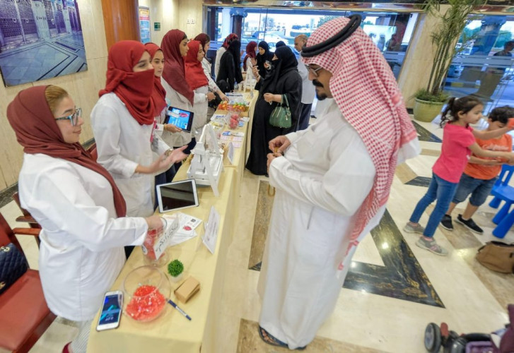 حضور ضخم لفعاليات اليوم العالمي للقلب بمستشفى عرفان بجدة