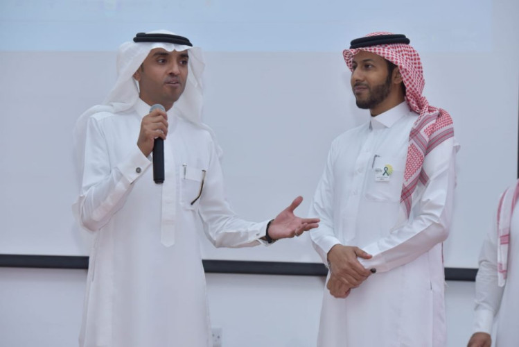 الحجي يفتتح فعاليات اليوم العالمي للصحة النفسية