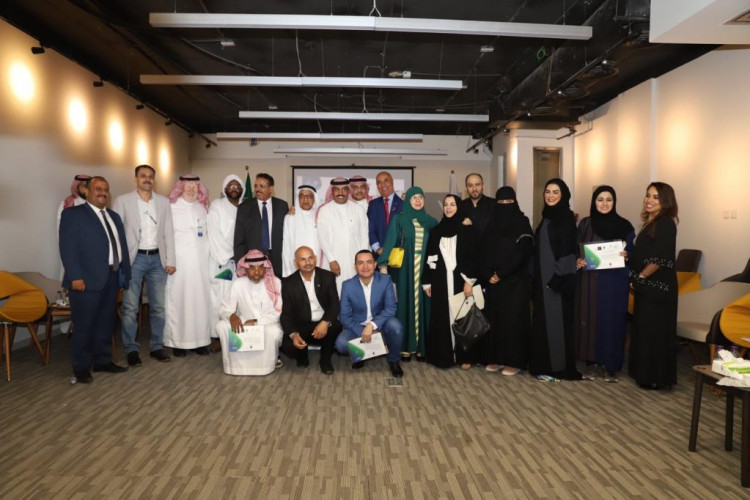 الإعلاميون العرب.. يطالبون باستثمار “الإعلام الشعبي” وتجاوز سلبياته وتطويره