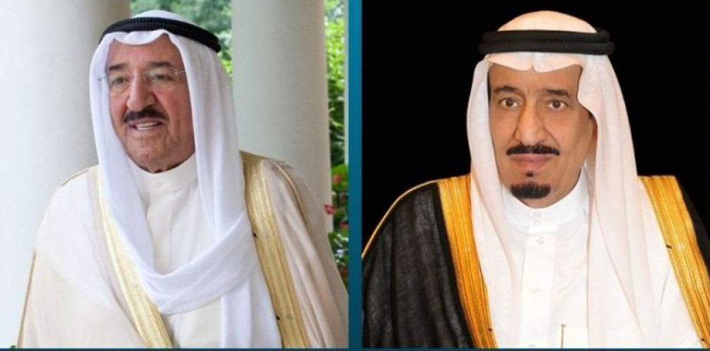 خادم الحرمين الشريفين يهنئ في اتصال هاتفي سمو أمير دولة الكويت بعودته إلى بلاده بعد استكماله الفحوصات الطبية التي تكللت بالنجاح