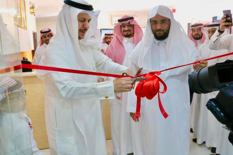 مدير عام تعليم الأحساء يرعى افتتاح “معرض الطفل” التعريفي والتثقيفي والترويحي