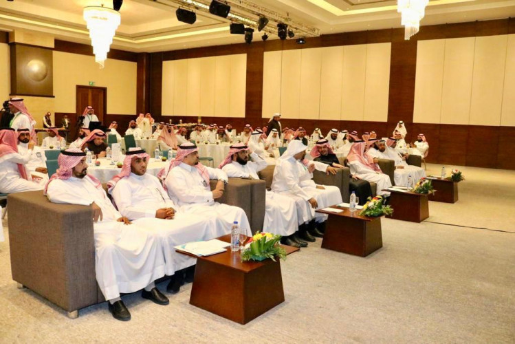 مدير تعليم الأحساء “العيسى ” يرعى ملتقى القيادة المدرسية الثاني لمكتب تعليم الهفوف “بنين”