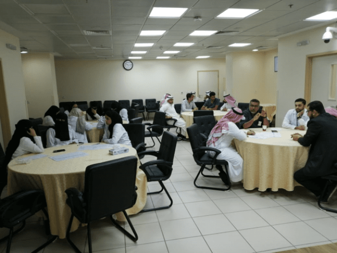 مستشفى الملك فيصل بالأحساء يقيم ورشة عمل ” لنشر ثقافة التخطيط وتحسين الأداء “