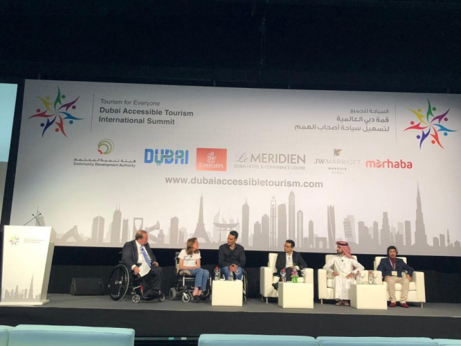 الكفيف خالد الحربي يختتم مشاركته بمؤتمر اكسبو دبي لذوي الهمم