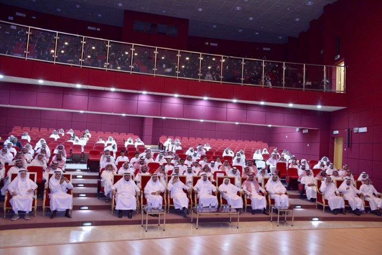 منسوبو تعليم جدة يتعرّفون على مستجدات جائزة جدة للإبداع