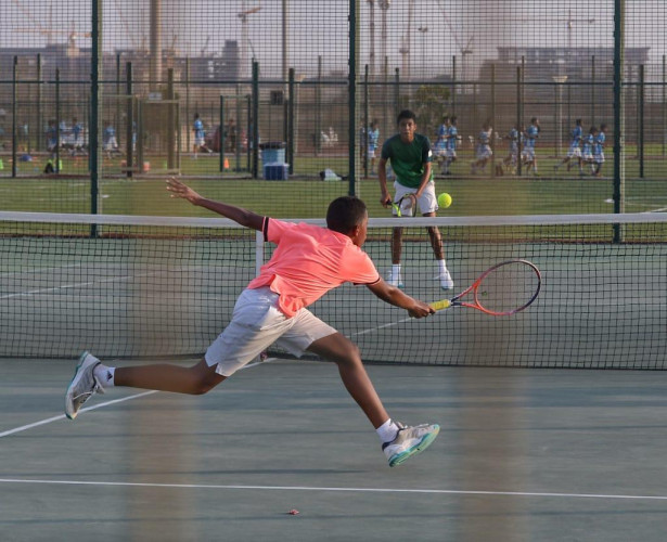 ادريس يتأهل لنهائي آسيوية التنس