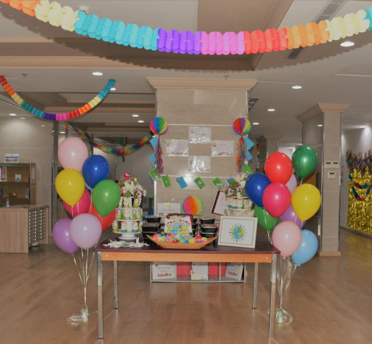 تفعيل يوم الطفل العالمي في القسم النسائي بمكتبة الحرم المكي الشريف