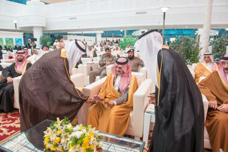 جامعة الملك فيصل تطلق هويتها الجديدة تحت شعار “جامعة ووطن.. نماء واستدامة”