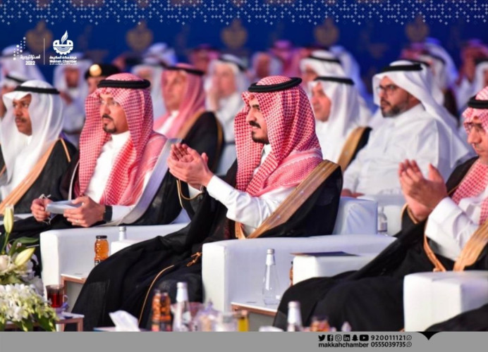الأمير بدر بن سلطان يدشن استراتيجية &#8220;غرفة مكة&#8221; 2022