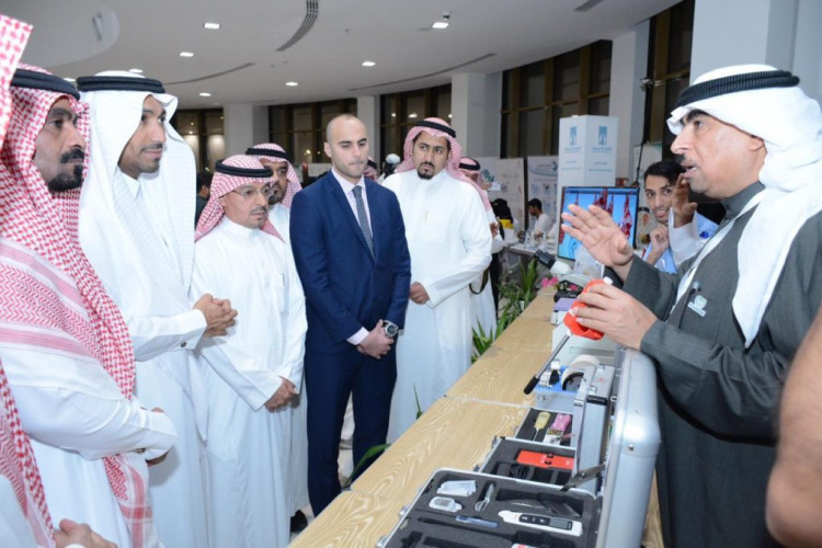 فعاليات معرض “المضادات الحيوية والبكتيريا المقاومة” بالأحساء