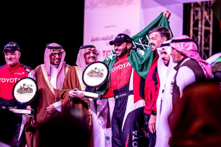 الراجحي بطل رالي الشرقية والموسم الأول من بطولة السعودية تويوتا للراليات الصحراوية