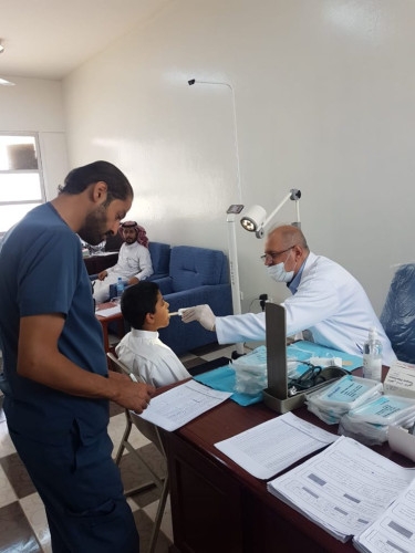 أكثر من 90 ألف طالب وطالبة أستفادوا من برامج الصحة المدرسية بنجران