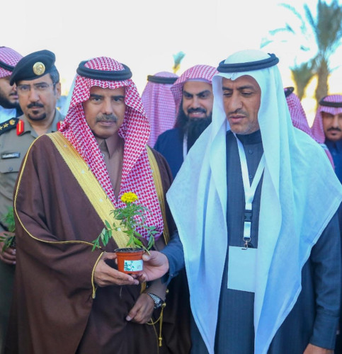 محافظ الزلفي يدشن مهرجان طويق الشتوي