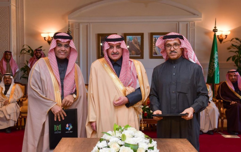 أمير تبوك : كل ذرة من تراب هذا الوطن هي موطن لكل سعودي