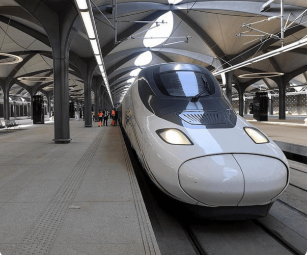 قطار الحرمين السريع يرفع سرعته إلى 300 كيلومتر في الساعة