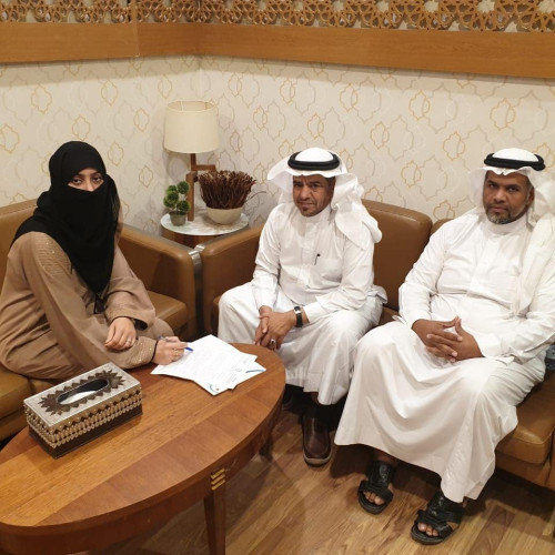 ميثاق عمل بين لجنة التنمية بالمدينة وفريق الإعلام الواعي