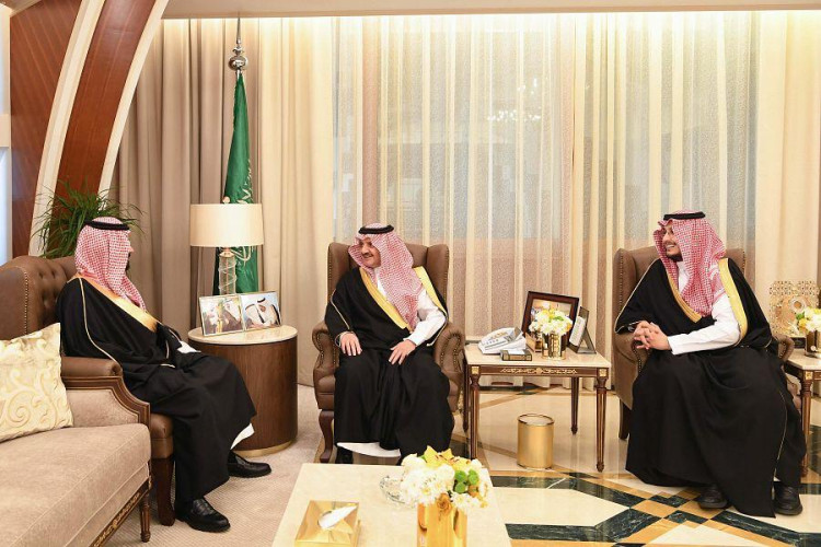 سمو أمير الشرقية يستقبل سمو سفير خادم الحرمين الشريفين لدى مملكة البحرين