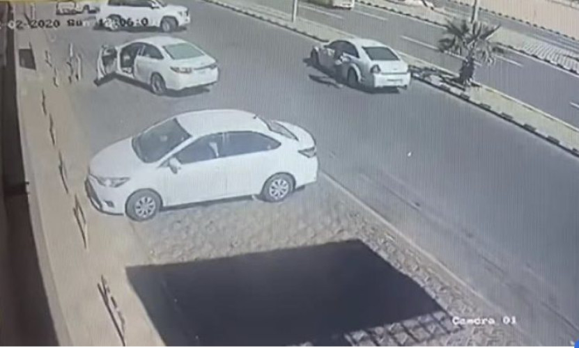 شرطة حائل تصدر بيانًا حول ضبط شخصين متورطين بجريمة قَتل مواطن في استراحة